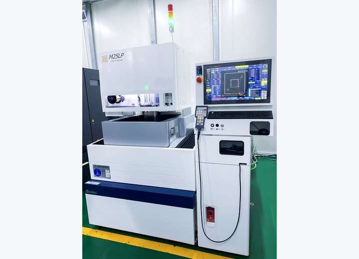 XXmold factory equipment for custom mould part manufacturing 1